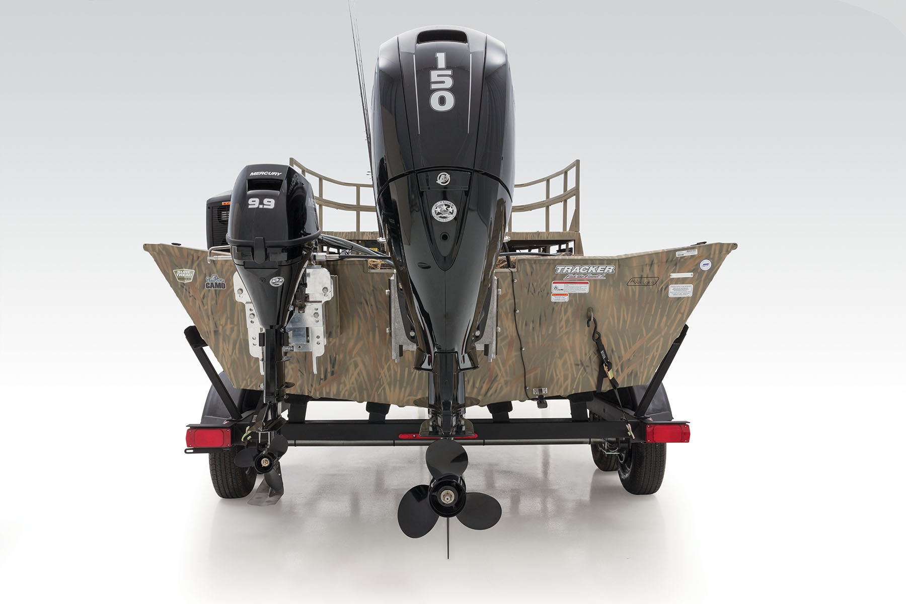 2019 GRIZZLY 2072 CC Sportsman Kicker - TRACKER Hunt and 