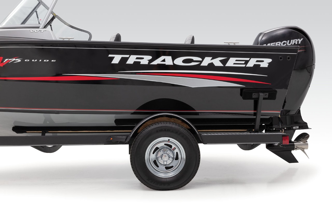 2019 PRO GUIDE V-175 WT - TRACKER Deep V Multi-Species Boat