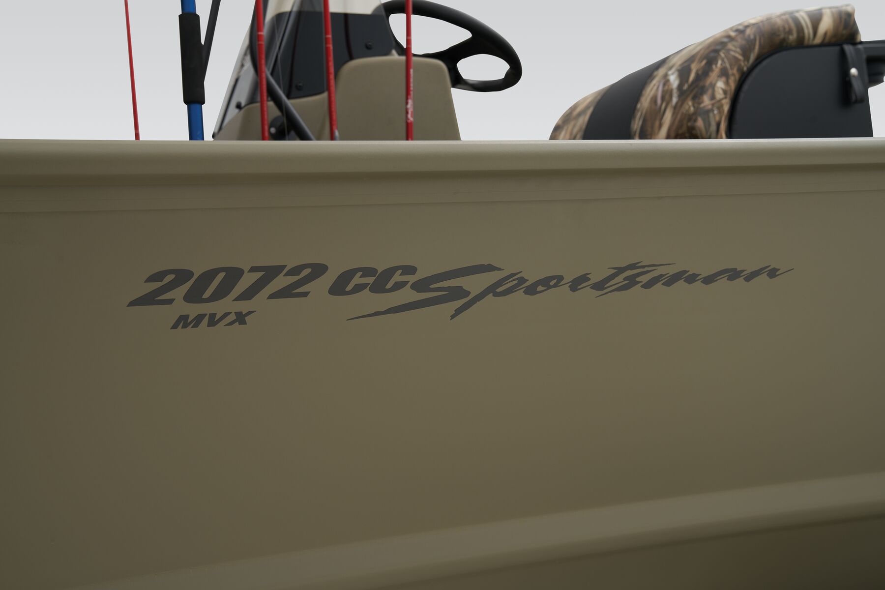 2022 Tracker® Boats Grizzly® 2072 CC Sportsman Base